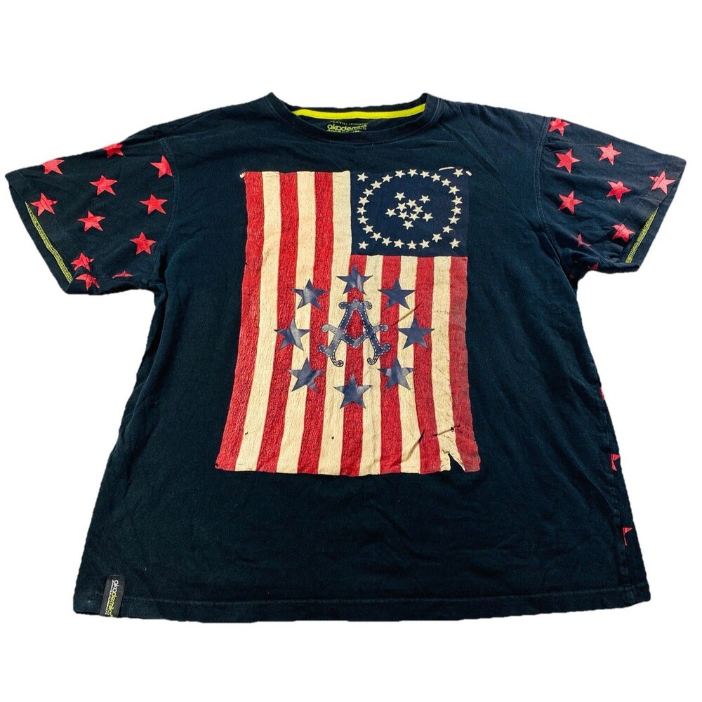 Vintage Okademiks USA Flag T-shirt Size 2XL